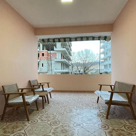 Vila Osmenaj Rent Room Or Apartment Vlorë Exterior foto